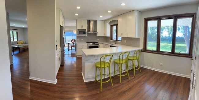 Building Photo - 23362 N Apple Hill Ln