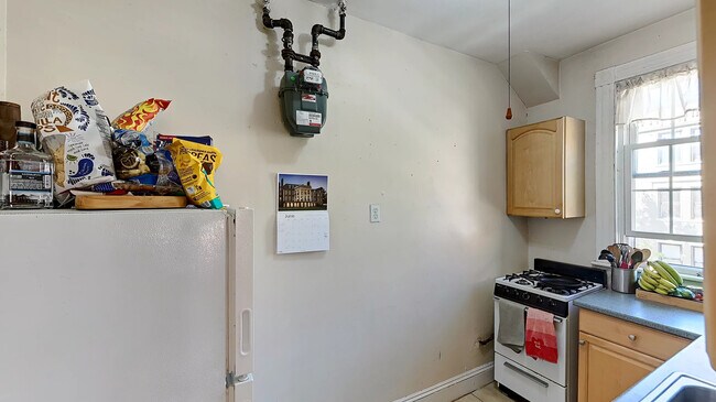 Building Photo - 15 Glenville Ave