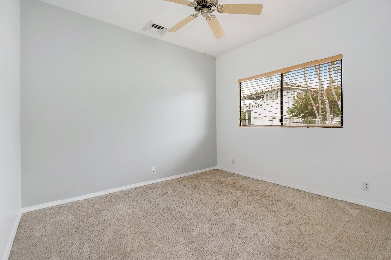 Building Photo - 165 Keonekai Rd