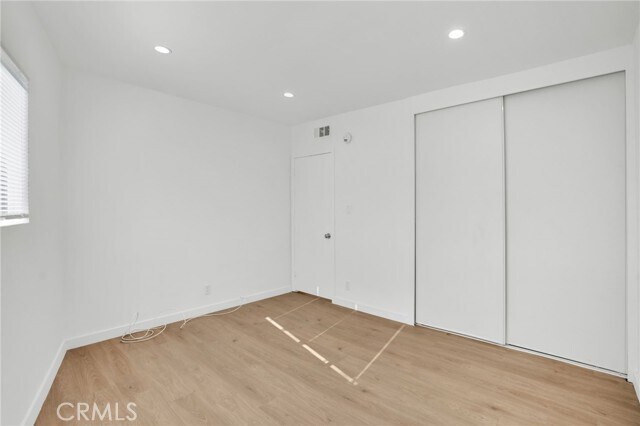 Building Photo - 13018 Valleyheart Dr