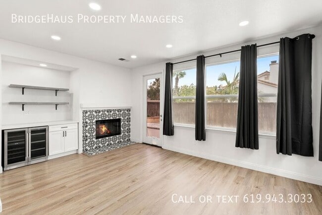 Building Photo - 1048 Sunset Crossing Point