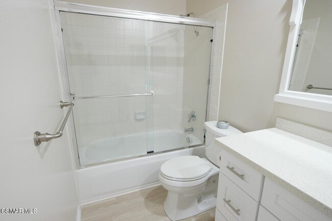 Building Photo - 89 Los Vientos Dr