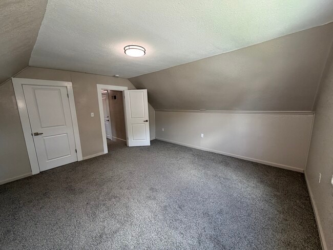 Building Photo - 2728 W Virginia St