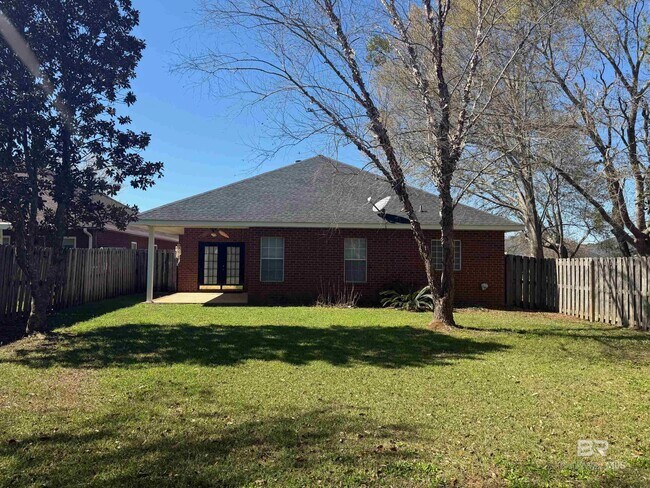 Building Photo - 21550 Palmer Ct