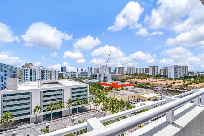 Building Photo - 18800 NE 29th Ave