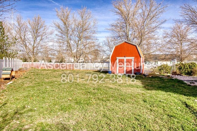 Building Photo - 171 Calais Ln