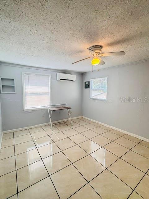 Building Photo - 2722 Sunrise Ct