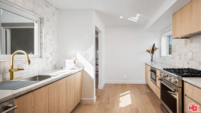 Building Photo - 35 Village Pkwy