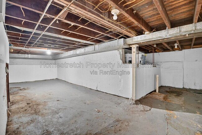 Building Photo - 10063 Northgate Dr