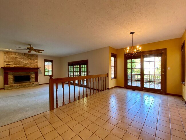 Building Photo - Available July 28th, 2026!