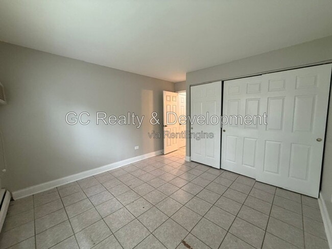 Building Photo - 2373 John Smith Dr