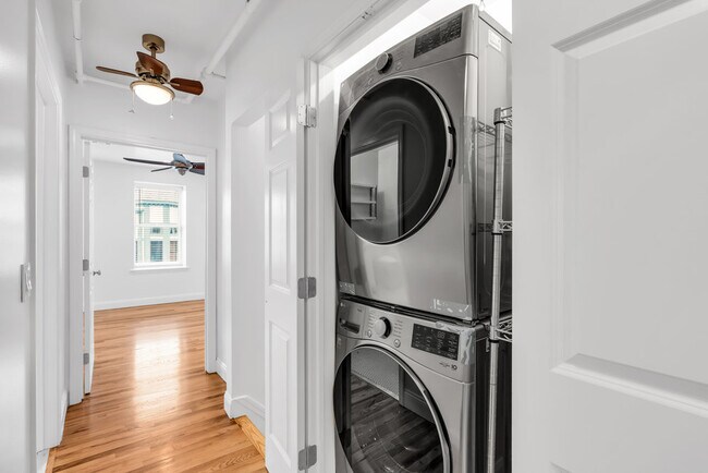 Building Photo - 600 Cookman Ave