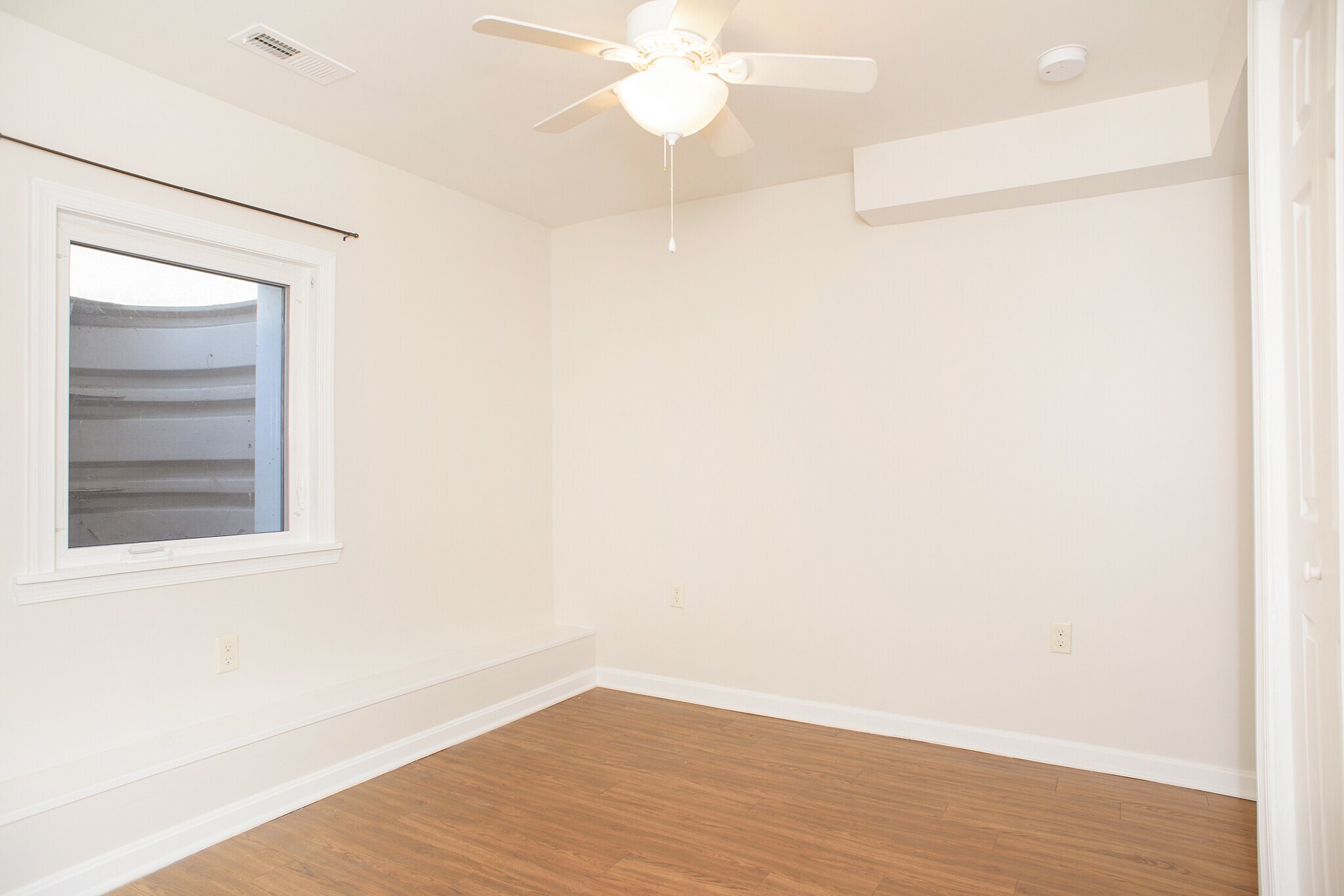 Building Photo - 1429 Virginia Ave