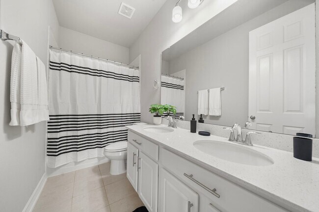 Building Photo - 27130 Spanish Wind Ct