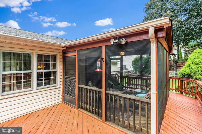 Building Photo - 3229 Manitoba Dr