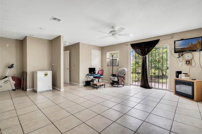 Building Photo - 3328 Coleman Pl