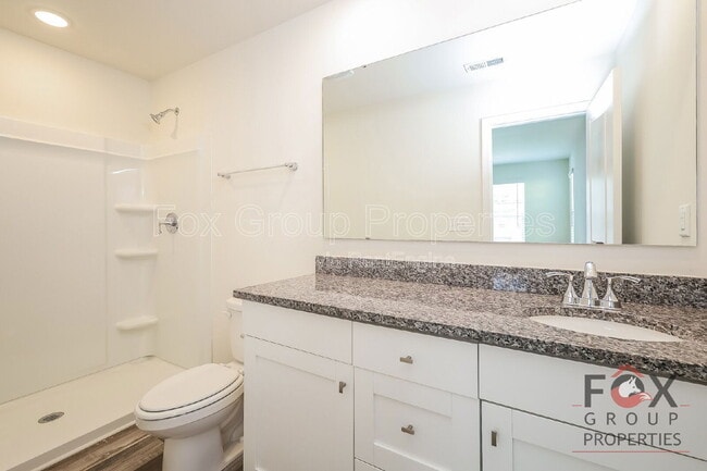 Building Photo - 108 Blakeslee Ct