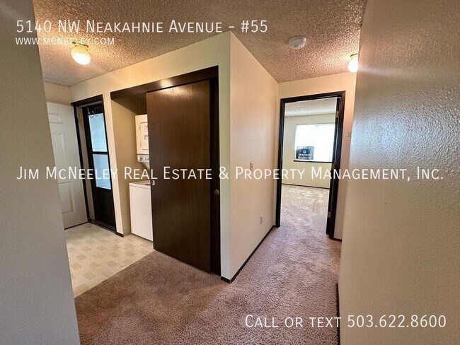 Building Photo - 5140 NW Neakahnie Ave