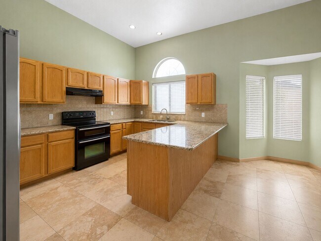 Building Photo - 4-Bed, 3-Bath Lehi Home with Large Backyard and 2-Car Garage