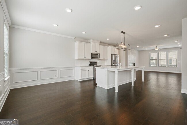 Building Photo - 4240 Hickory Pne Aly