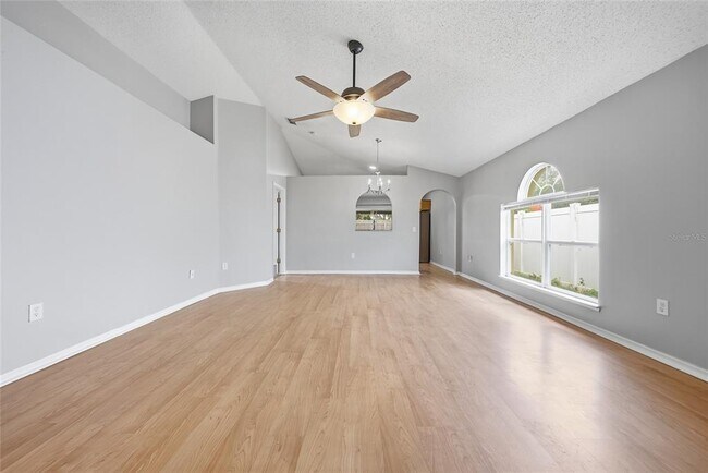 Building Photo - 10617 Opus Dr