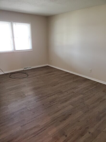 Newly painted walls and new flooring. - 4460 Santa Barbara
