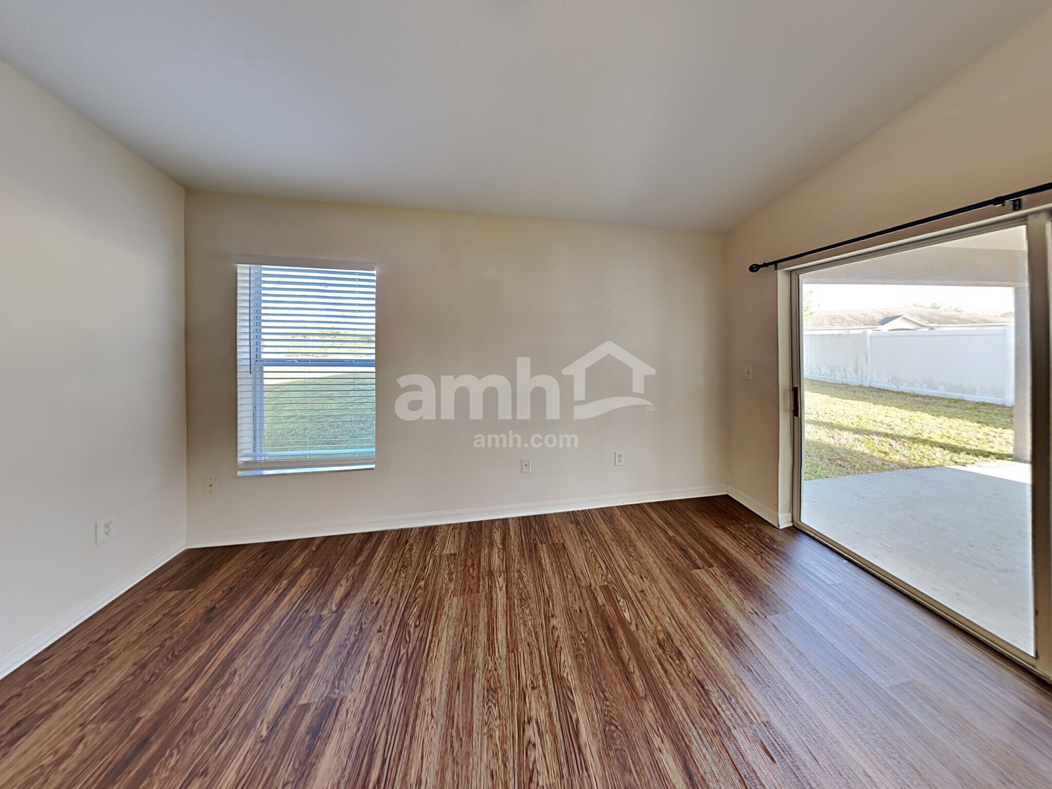 Building Photo - 3348 Clover Blossom Cir