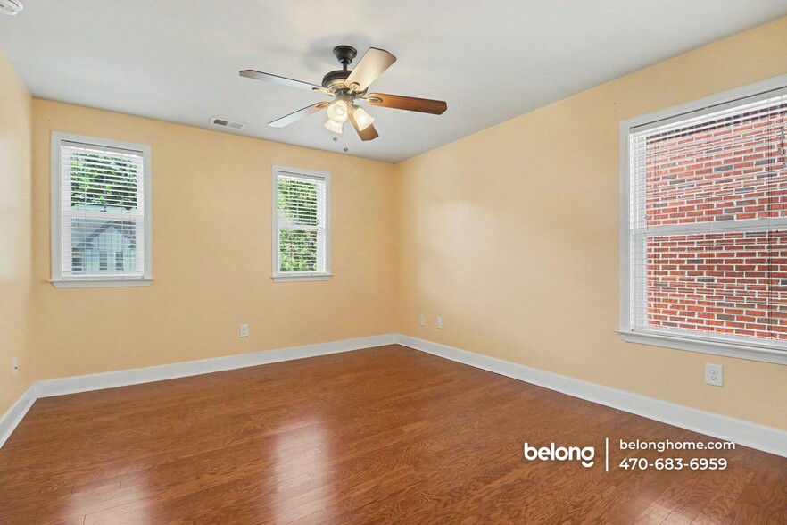 Building Photo - 824 Autry Oak Ct