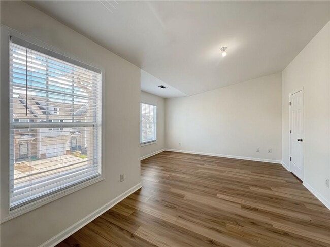Building Photo - 2196 Executive Dr N