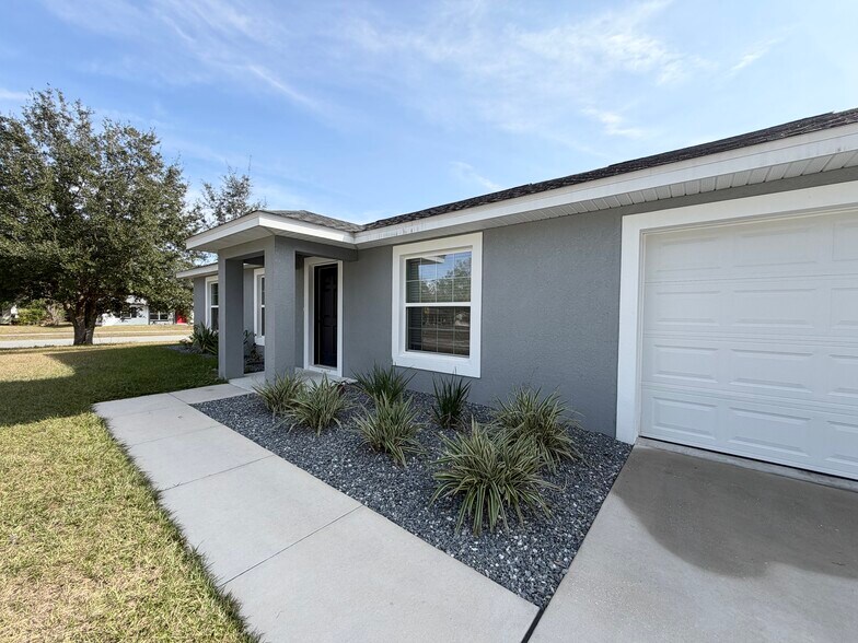 Building Photo - 2330 W Juan Vega Ln