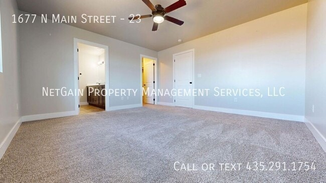 Building Photo - 1677 N Main St