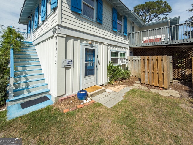 Building Photo - 1202 Miller Ave