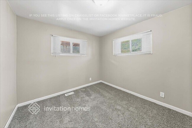 Building Photo - 9240 Wigham St