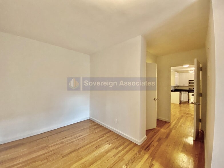 Building Photo - 700 Fort Washington Ave