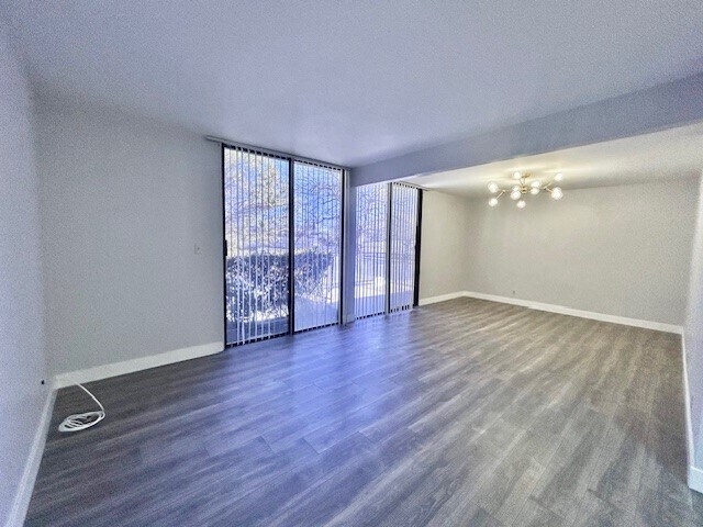 Building Photo - 1601 E Cypress St