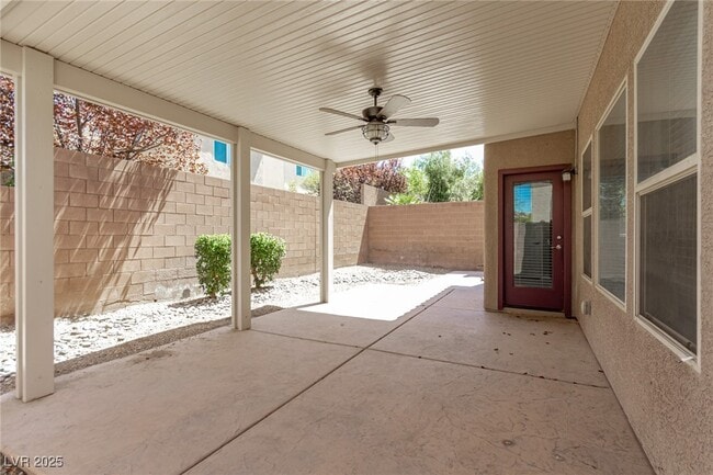 Building Photo - 2612 Romarin Terrace