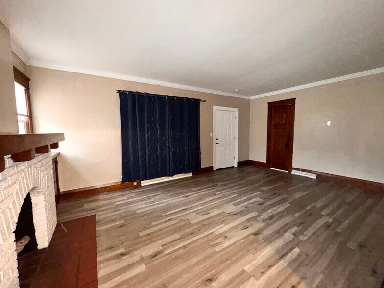 Building Photo - 4332 Jackman Rd