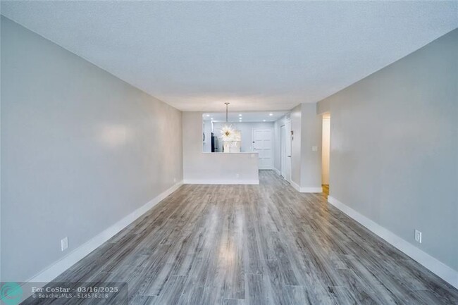 Building Photo - 777 S Federal Hwy