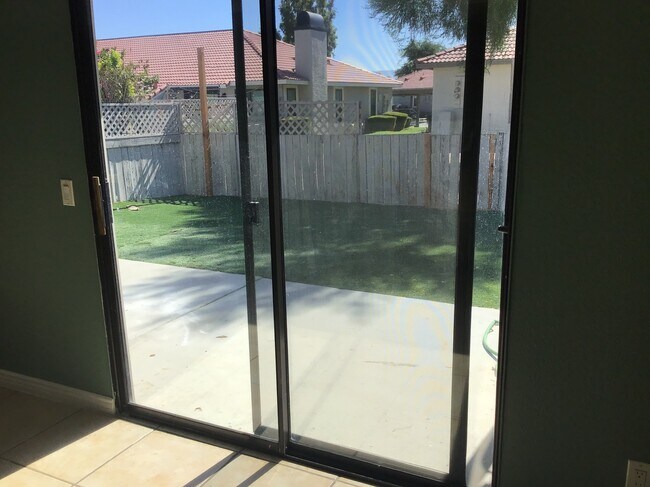 Building Photo - 43376 Cook St