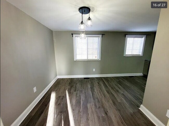 Building Photo - 3100 Able Pl