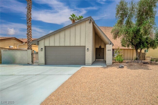 Building Photo - 4431 El Campana Way