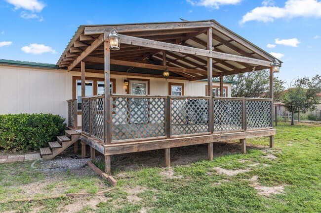 Building Photo - 4120 Marigold St