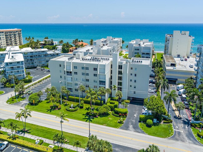 Building Photo - 3520 S Ocean Blvd