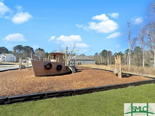 Building Photo - 406 Sea Breeze Dr