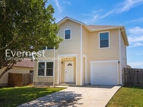 Building Photo - 3 Bed, 2.5 Bath Home with Garage / Pet-Friendly / Coming Soon!