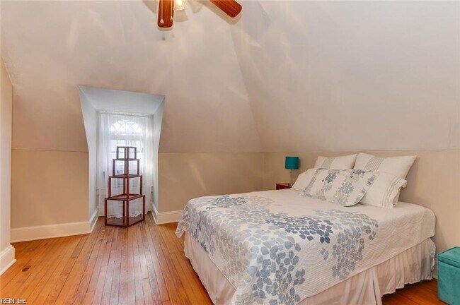 Building Photo - 632 Redgate Ave