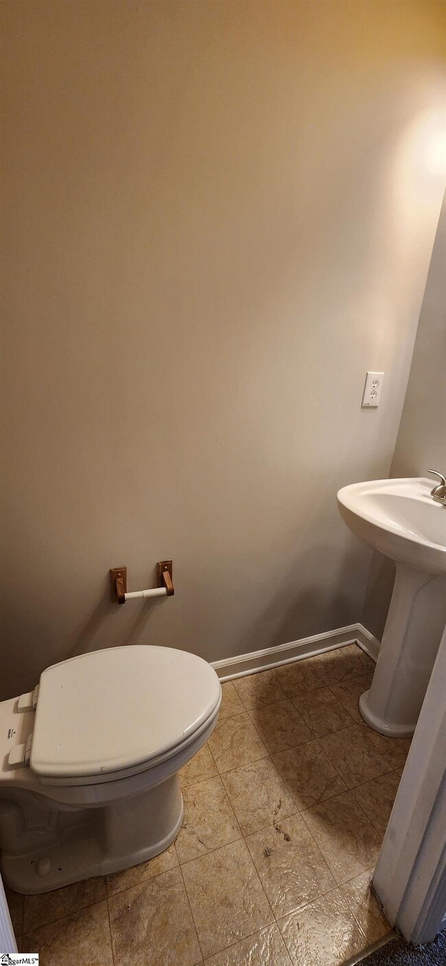 Building Photo - 32 Spring Crossing Cir