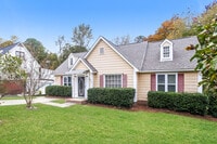 Building Photo - 315 Gales River Rd