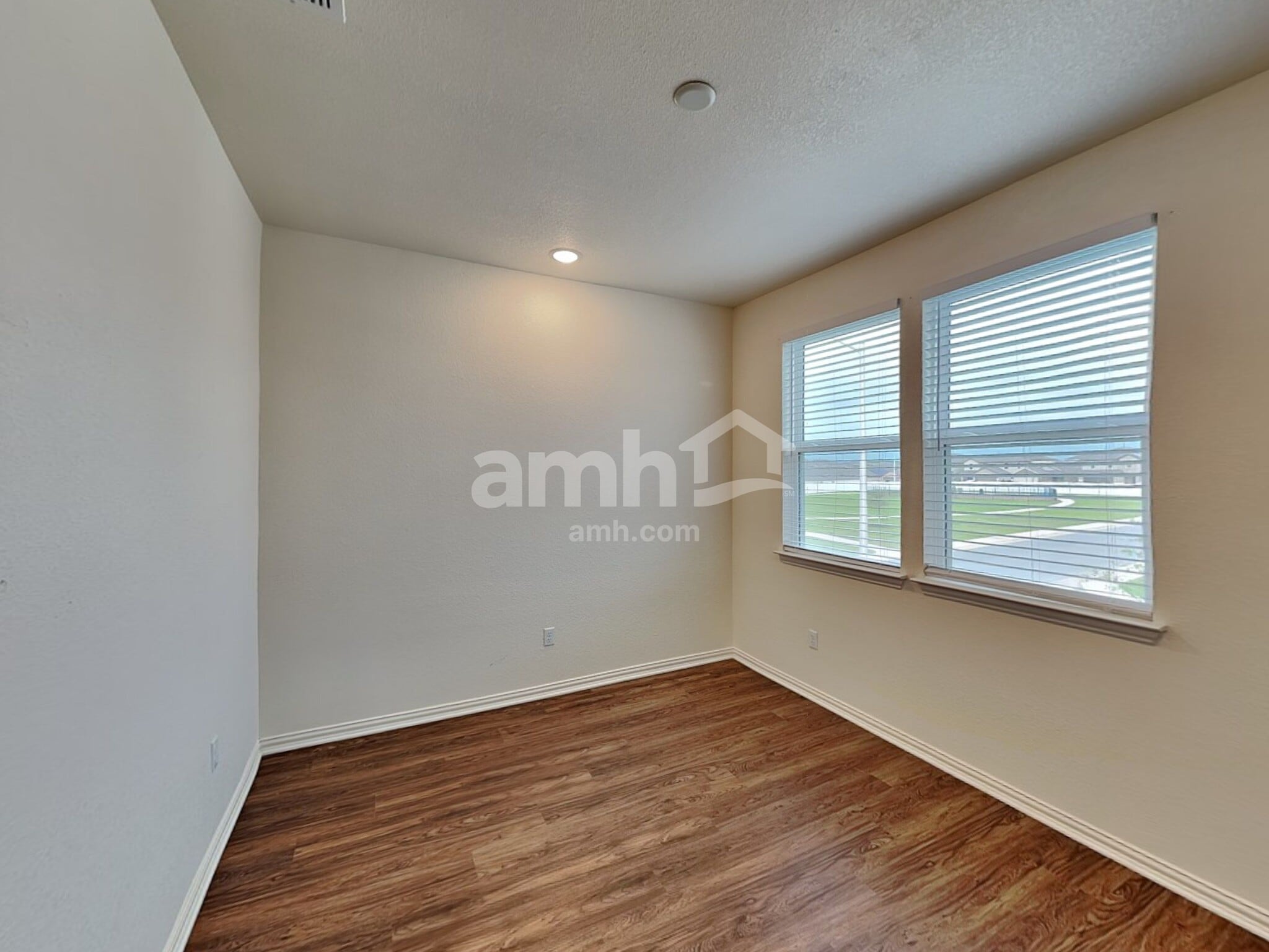 Building Photo - 2735 Geronimo Creek