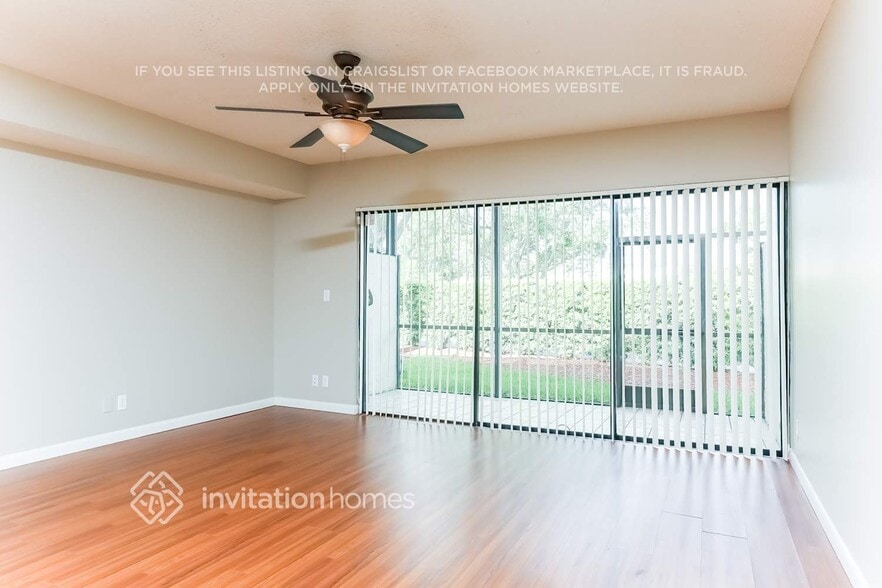 Building Photo - 4430 SW 70th Terrace